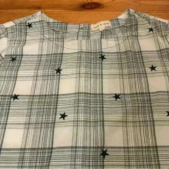 Cloth & Stone anthropologie Boho Stars & Stripes
Short Sleeve Top size M - Picture 5 of 9